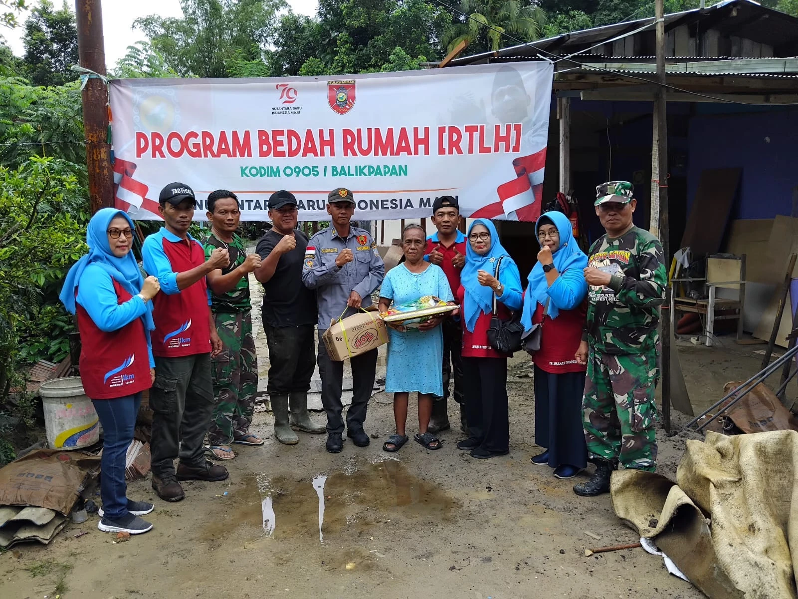 Silahturahmi dan Pemberian Bansos LKM Makmur Lestari Kelurahan Prapatan