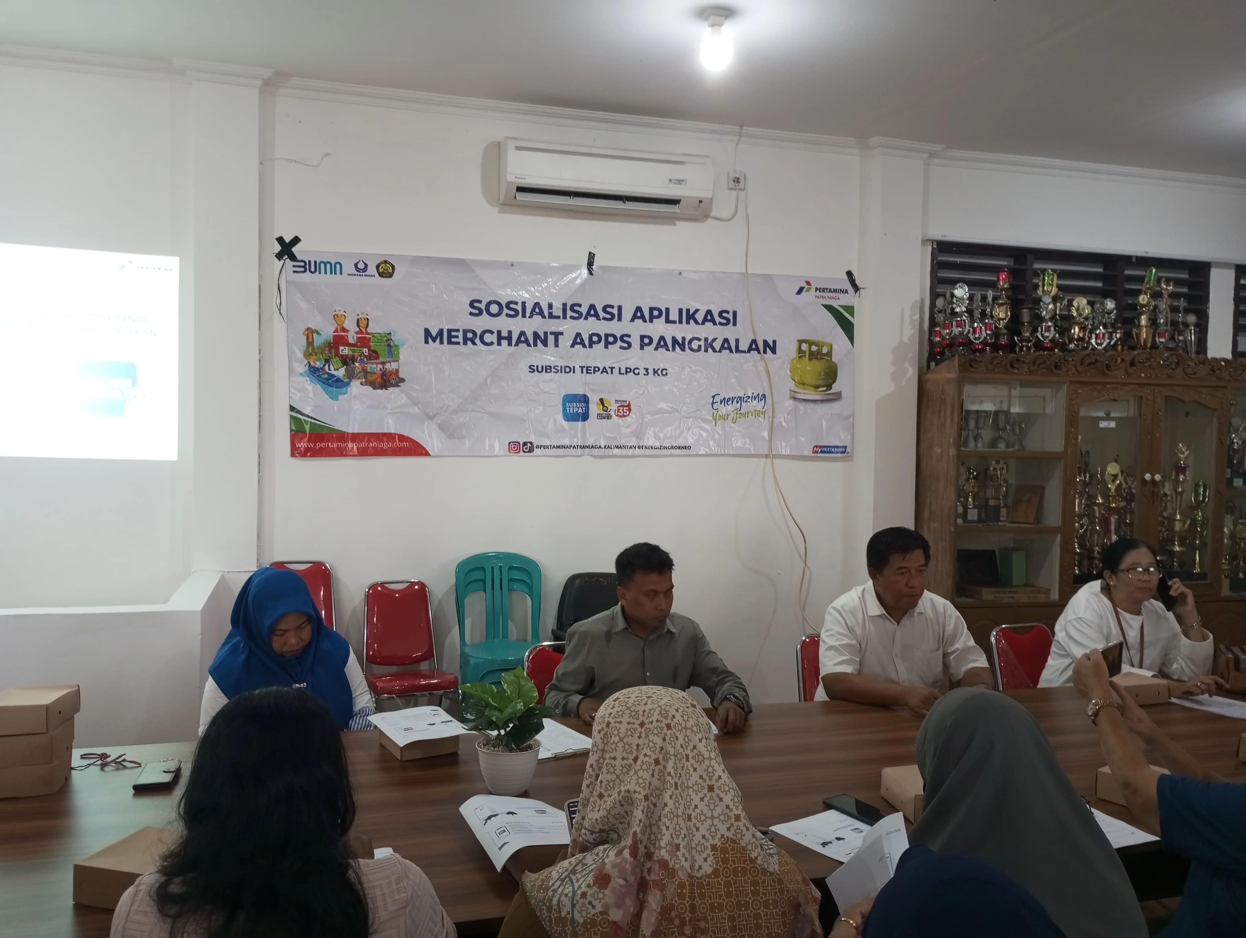 Sosialisasi Merchant Apps Pertamina Pangkalan LPG 3 kg Kelurahan Prapatan Sosialisasi Merchant Apps Pertamina Pangkalan LPG 3 kg Kelurahan Prapatan