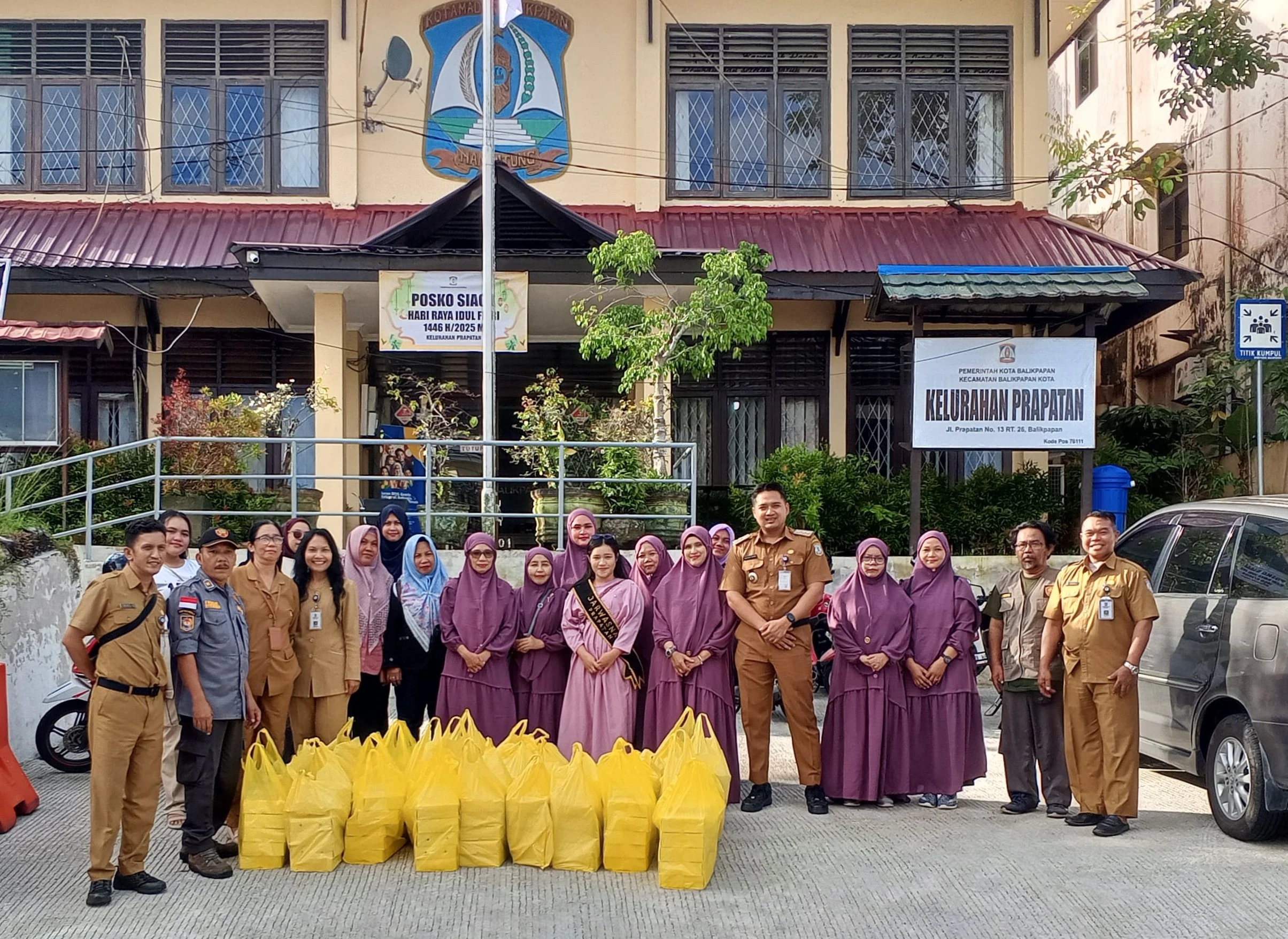 Berbagi Takjil Ramadhan Tahun 2025 di Kelurahan Prapatan Berbagi Takjil Ramadhan Tahun 2025 di Kelurahan Prapatan