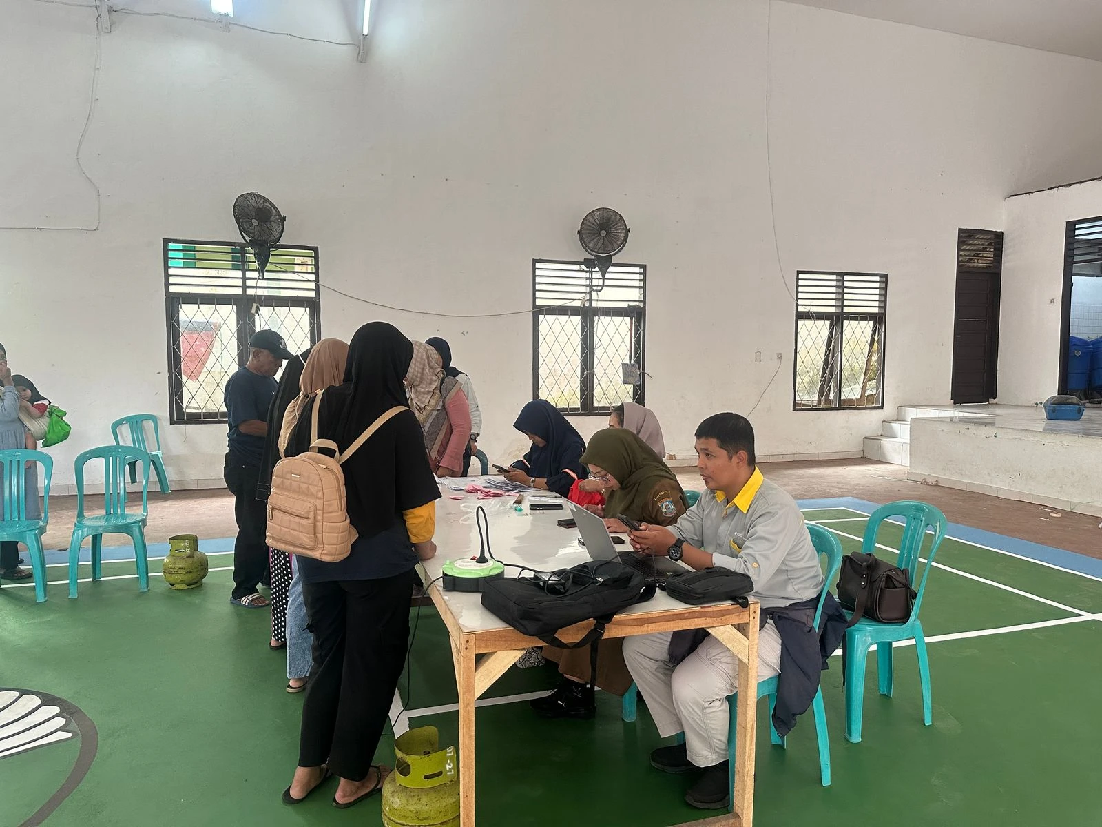 Pendaftaran Identitas Kependudukan Digital (IKD) di Kelurahan Prapatan Pendaftaran Identitas Kependudukan Digital (IKD) di Kelurahan Prapatan