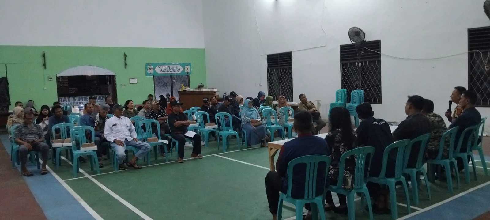 Rapat Koordinasi RT Kelurahan Prapatan Rapat Koordinasi RT Kelurahan Prapatan