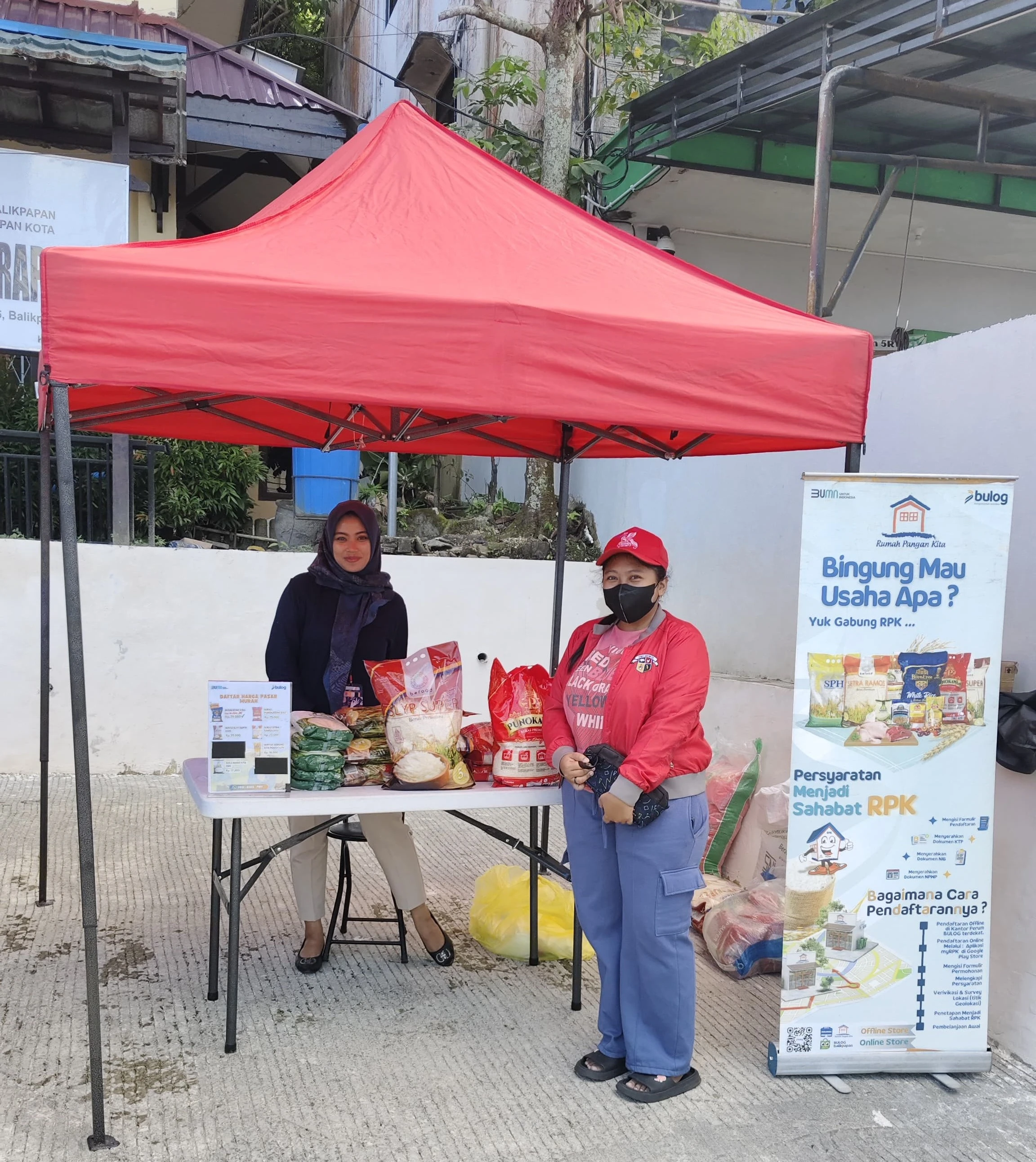 Bazaar Sembako Perum Bulog di Kelurahan Prapatan Bazaar Sembako Perum Bulog di Kelurahan Prapatan