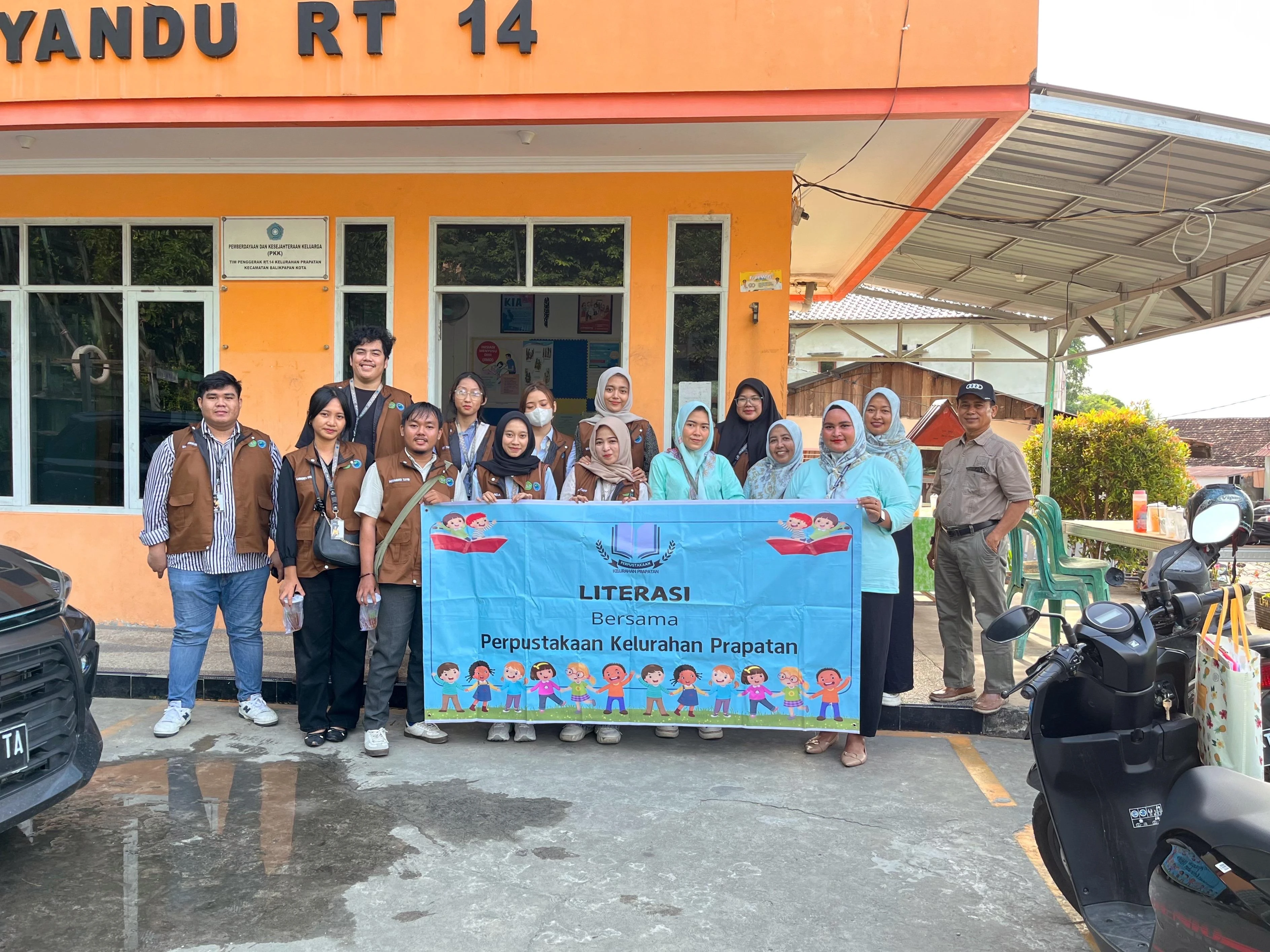 Kunjungan Kelompok KKN Universitas Mulawarman ke Posyandu RT 14 Kelurahan Prapatan Kunjungan Kelompok KKN Universitas Mulawarman ke Posyandu RT 14 Kelurahan Prapatan