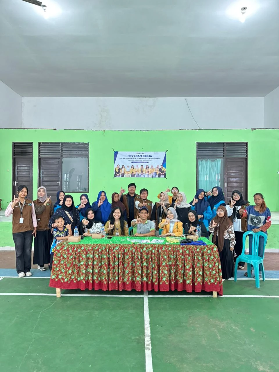 Mahasiswa KKN Universitas Mulawarman Gelar Sosialisasi Digital Marketing Bersama Kelompok Difabel Kelurahan Prapatan Mahasiswa KKN Universitas Mulawarman Gelar Sosialisasi Digital Marketing Bersama Kelompok Difabel Kelurahan Prapatan